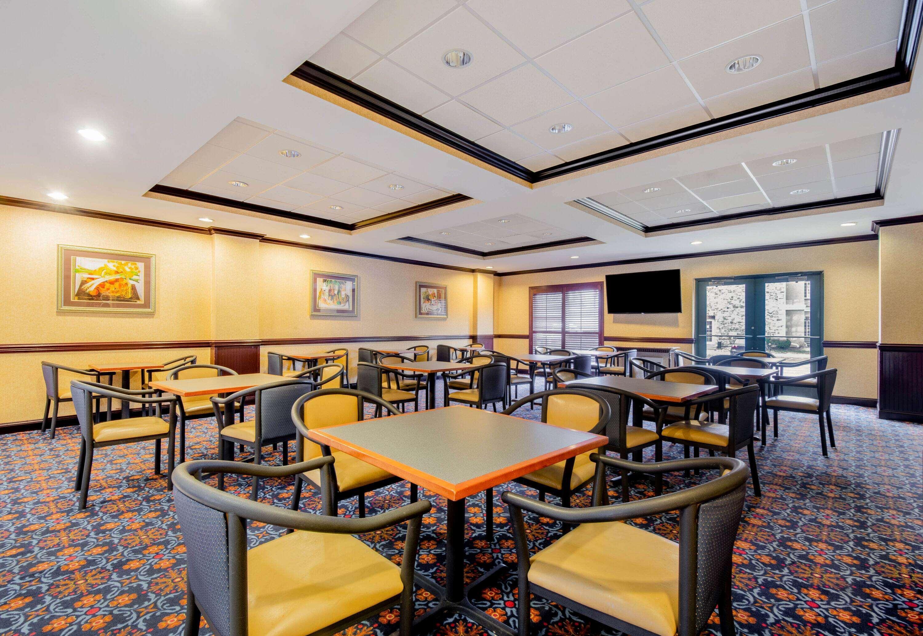La Quinta By Wyndham Mt. Laurel - Philadelphia Hotel Mount Laurel Ngoại thất bức ảnh