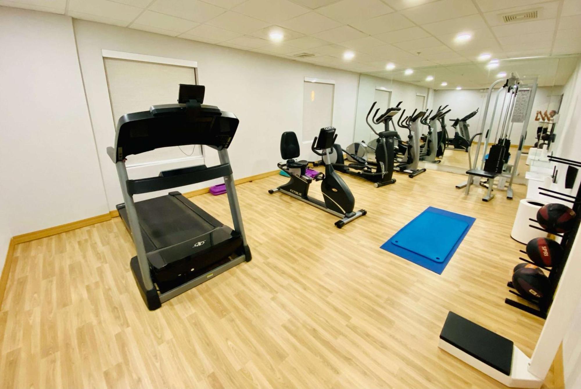 La Quinta By Wyndham Mt. Laurel - Philadelphia Hotel Mount Laurel Ngoại thất bức ảnh