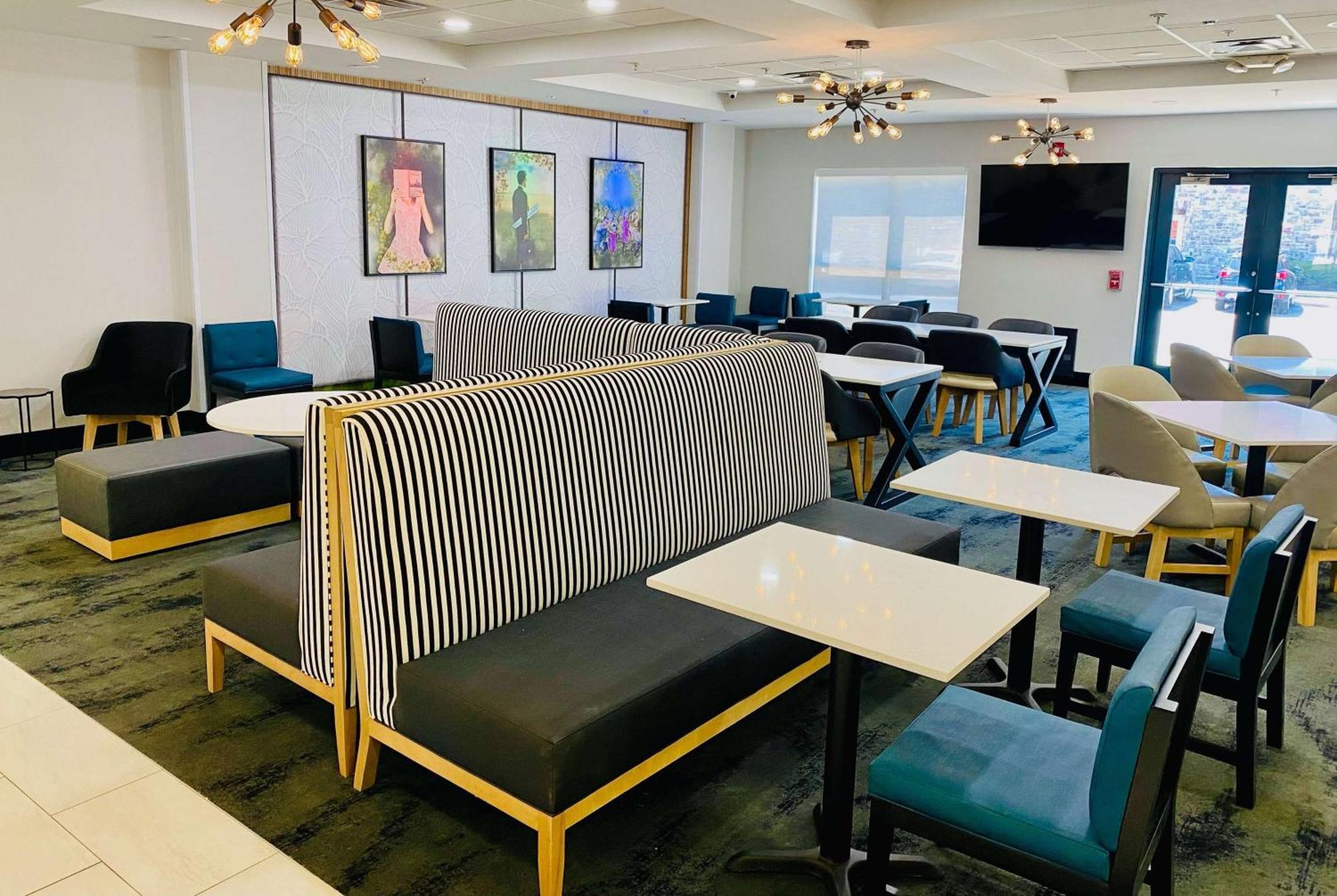 La Quinta By Wyndham Mt. Laurel - Philadelphia Hotel Mount Laurel Ngoại thất bức ảnh